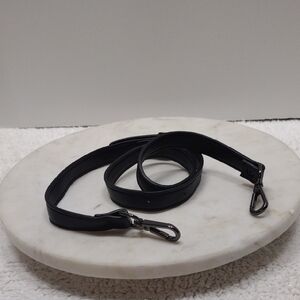 Black Strap 5 Eyelet Adjustable 28 1/4"-33 3/4" Long x 3/4" Wide #B-01